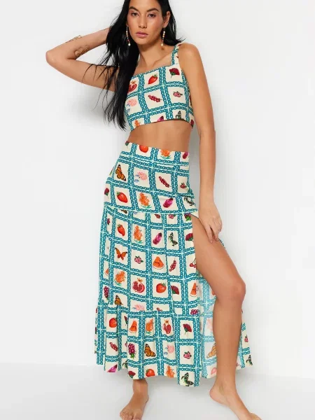 Fustă Trendyol cu crăpătură gri