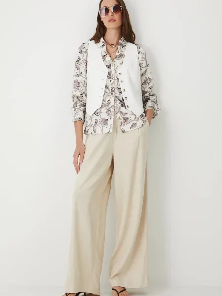 Medicine koszula regular z kołnierzykiem klasycznym beżowy