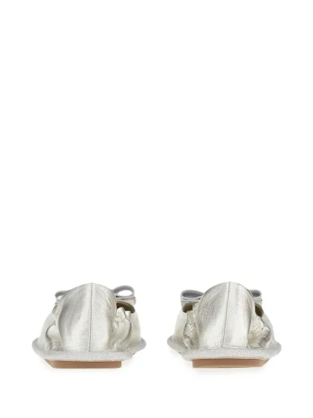 Balerini Ferragamo argintiu