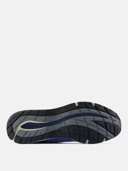 Замшевые кроссовки New Balance фиолетовые