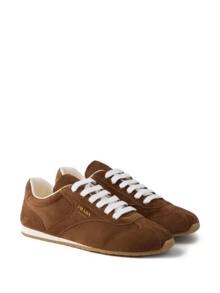 Sneakerși Prada din piele de căprioară maro