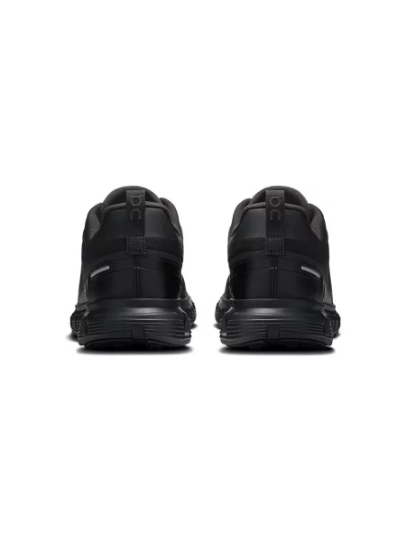 Pantofi On negru