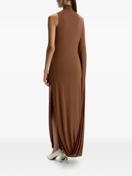 Rochie maxi 12 Storeez drapată cu un umăr gol de costum maro