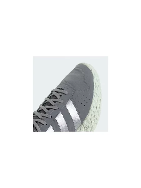 Pantofi Adidas