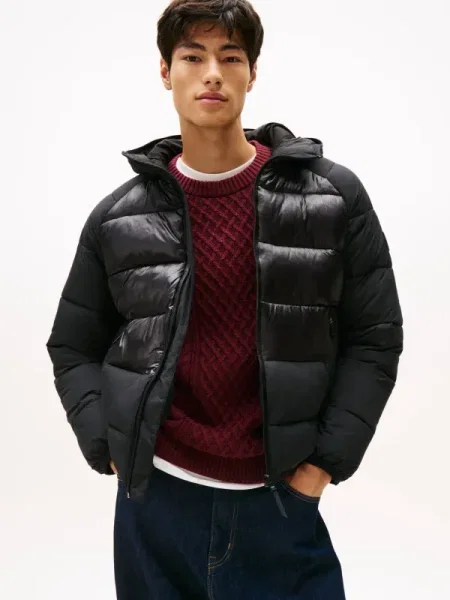 Tommy Jeans geacă de iarnă negru