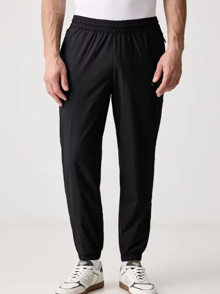 Emporio Armani tepláky černé