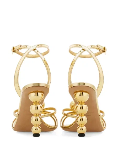 Sandale Ferragamo