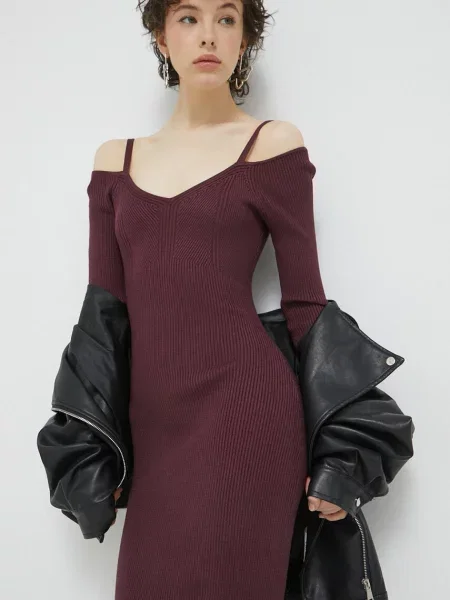 Šaty Abercrombie & Fitch midi vínová