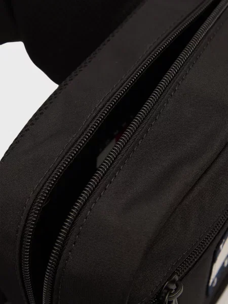 Поясна сумка Tommy Jeans чорна