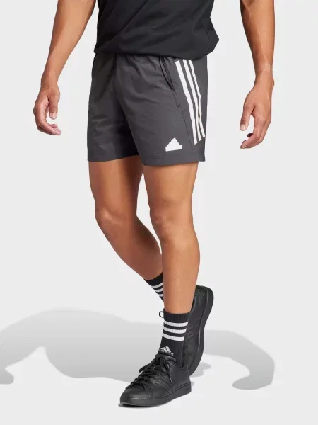 Спортивные шорты Adidas черные