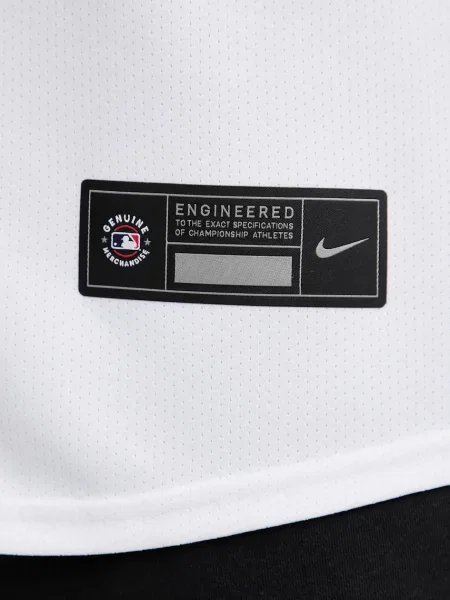 Футболка Nike красная
