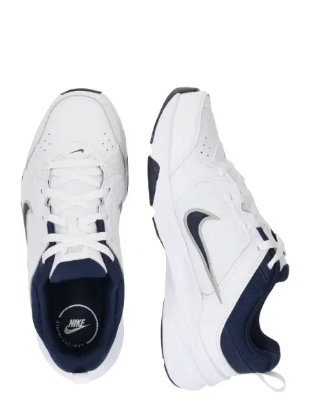 NIKE Športová obuv Defy All Day tmavomodrá / biela