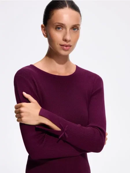 Reserved Pulover cu despicătură violet-închis violet