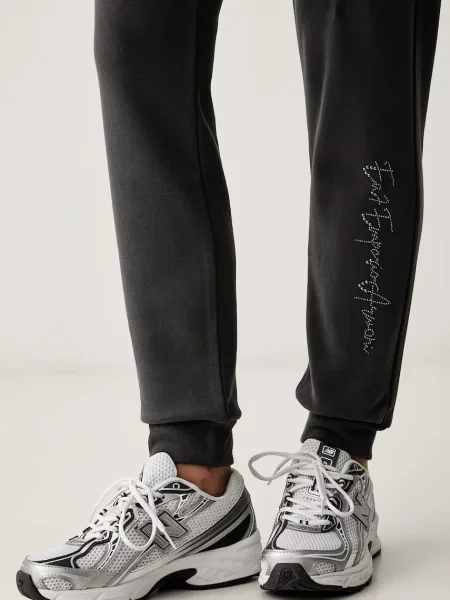 Sportnadrág Ea7 Emporio Armani szürke