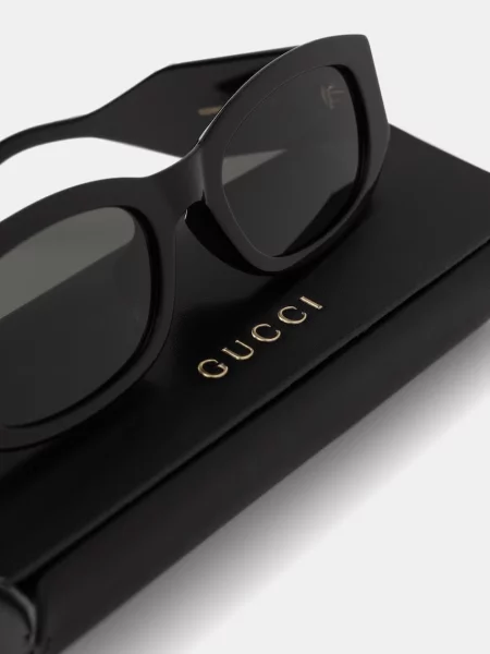 Солнцезащитные очки Gucci