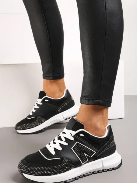 Sneakers Decorați cu Pietre pe Talpă cu Decupaje Larzive negri