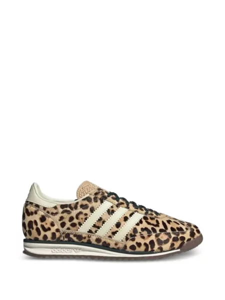 Sneakerși Adidas cu model leopard maro