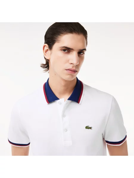 Lacoste Koszulka Polo O Regularnym Kroju Ze Stretchem Z Bawełny Pikowej Z Kontrastowym Kołnierzykiem biała