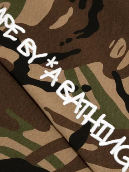 Камуфлажни панталон Aape By *a Bathing Ape® бродирани зелено