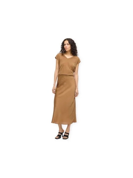 Ruha Vila barna