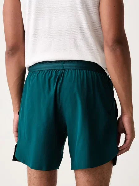 Sport rövidnadrág Under Armour zöld