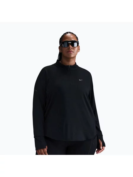 Спортивна футболка Nike чорна