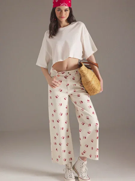 Trendyol Jeans crem roşu închis roșu