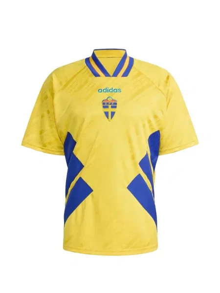Tricou Adidas cu imagine din jerseu alb