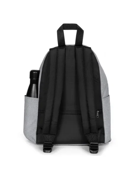 EASTPAK Batoh Day Pak'R svetlosivá / červená / čierna / biela sivá