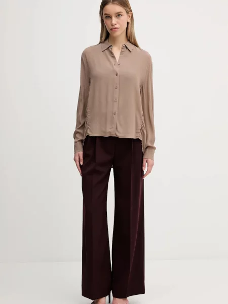Классическая ошейниковый рубашка Sisley коричневая
