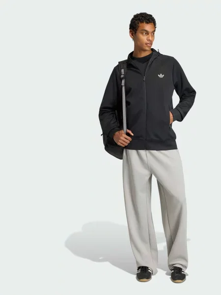 Свитер Adidas черный