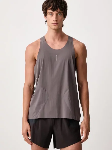 Tricou Adidas Originals alergare maro