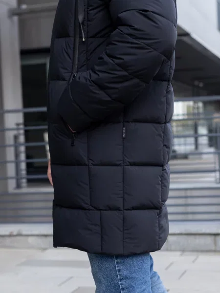 Пуховик D&v Couture черный