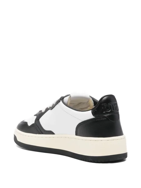 Sneakerși Autry alb
