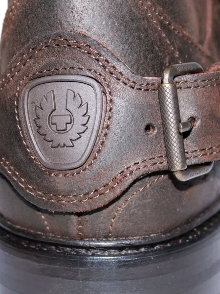 Botine Belstaff din piele cu cataramă cu bretele maro