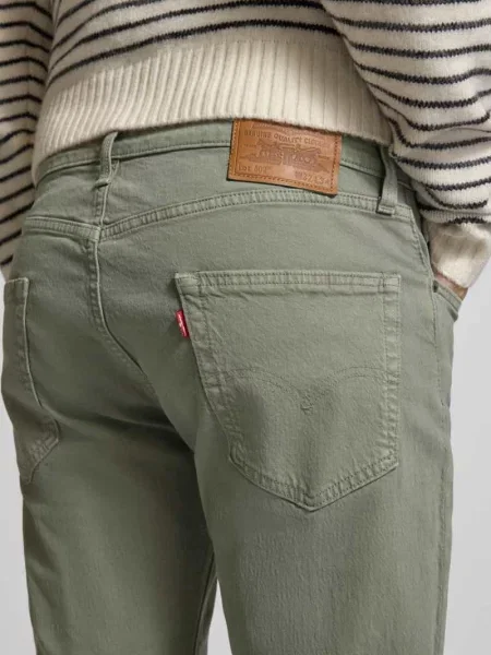Jeansy o kroju tapered fit z mieszanka bawełny model Levi's