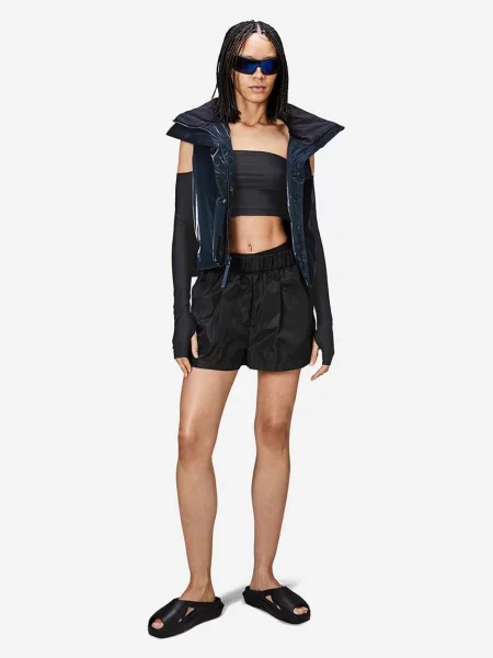 Къс панталон Rains Shorts W Wide с изчистен дизайн черно