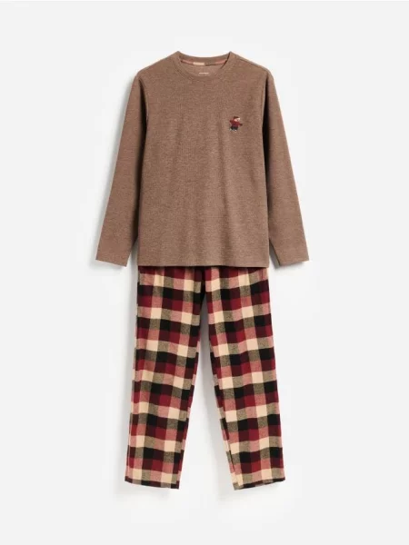 Reserved Pijama din două piese cu broderie bej