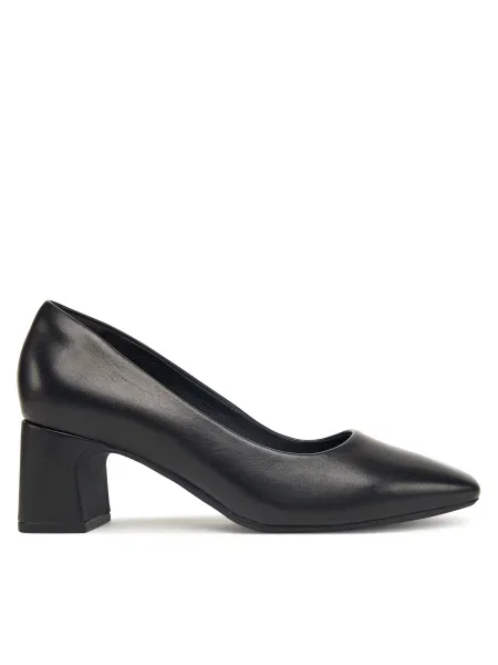 Clarks Обувки на Fernie Court черен