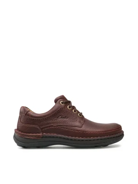 Clarks Обувки Nature Three кафяв