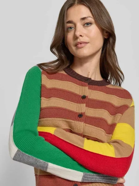 Sweter z wełny z naszywką z logo Max&co.