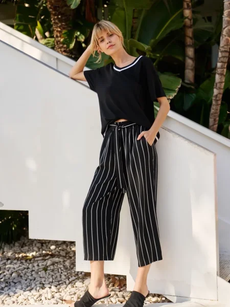 Pantaloni culottes Marisse cu dungi negru