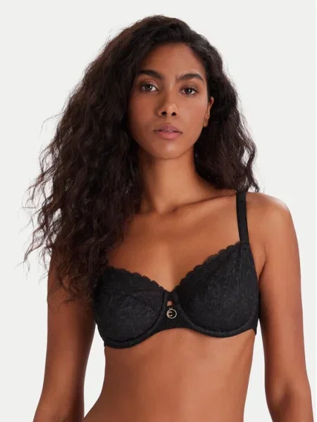 Chantelle Sutien cu armătură Sublime negru