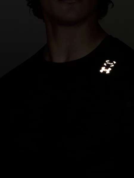 Жаккардовый лонгслив Under Armour черный