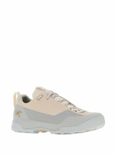 Sneakerși Arc'teryx
