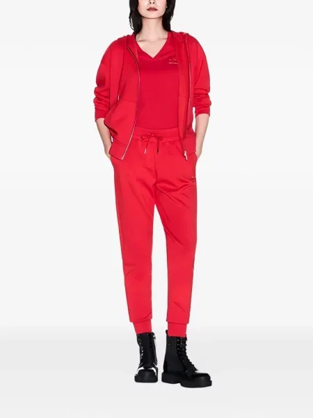 Siuvinėtas marškinėliai Armani Exchange v formos iškirpte raudona