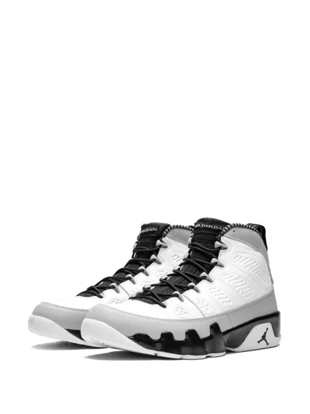 Retro stiliaus sportbačiai Jordan balta