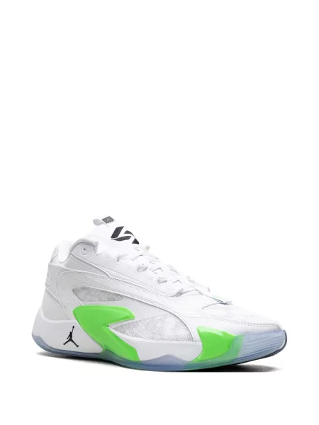 Sneakerși Jordan alb