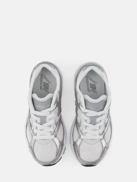 Дитячі кросівки New Balance білі