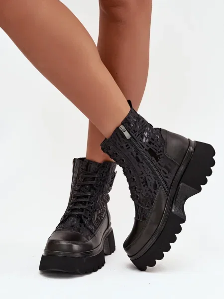 Боти Artiker с надписи на платформе черно